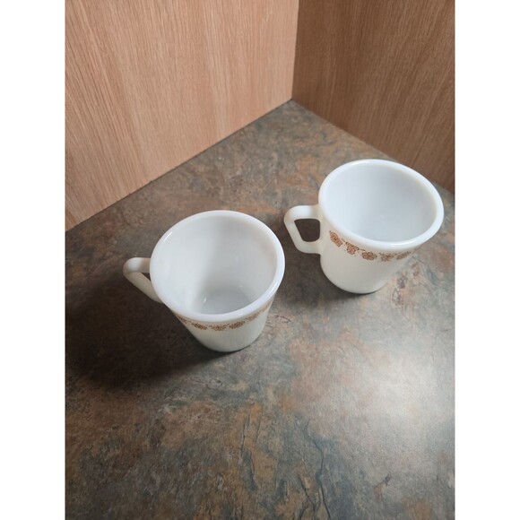 2 Pyrex Gold Butterflies Teacup Coffee Mugs Milk Glass #1410 D Handle Vintage - Picture 3 of 6